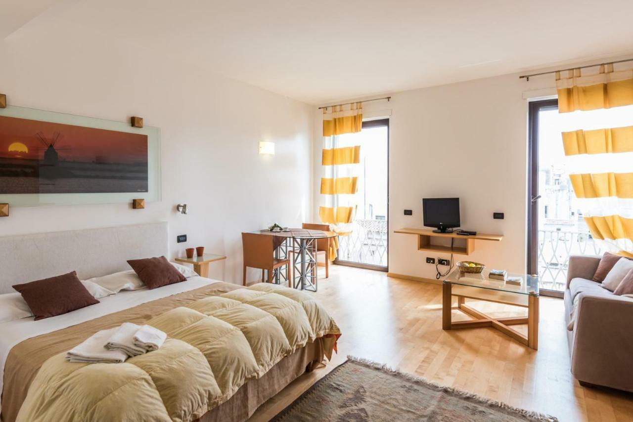 Garibaldi31 Apartment Trapani Bagian luar foto