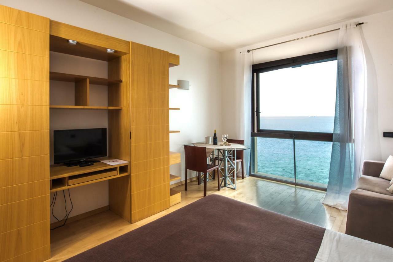 Garibaldi31 Apartment Trapani Bagian luar foto
